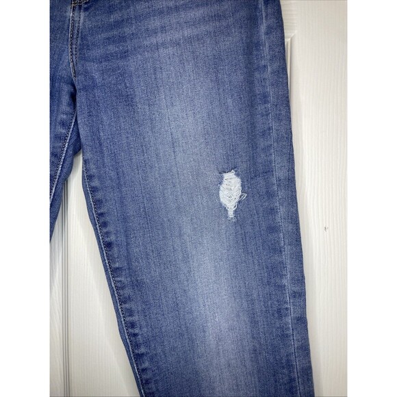 Women's Size 28x32 Levi’s 712 Slim Straight Jeans Light Wash Mid Rise Distressed - Picture 4 of 15